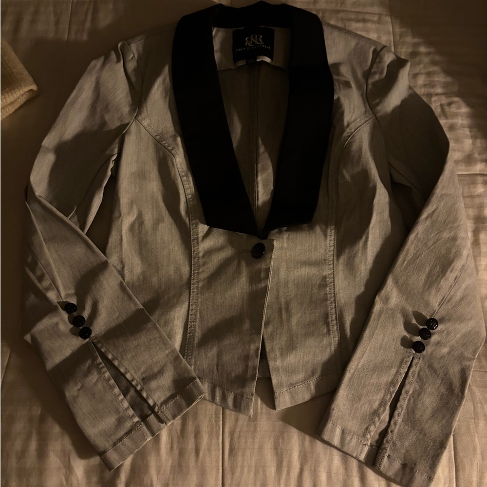 Rock & Republic Women's Gray Blazer with Black Lapel